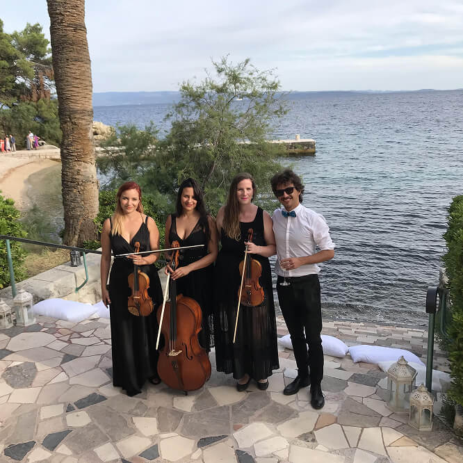 Piano quartet with violins and cello in Vila Dalmacija, Split