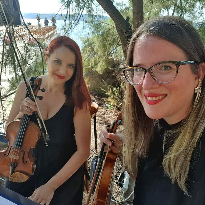 2 violins/violin duo at a wedding in Vila Dalmacija, Split